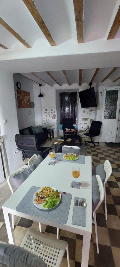 La Casa Character Hotel Martos Luaran gambar